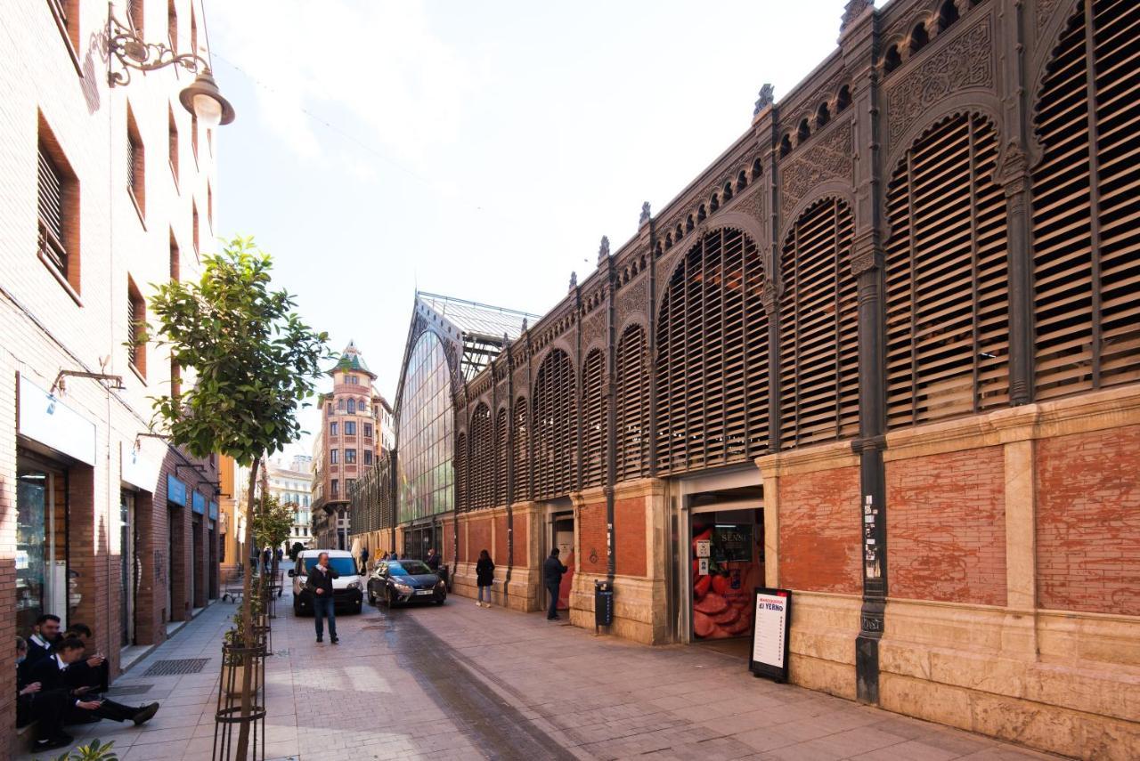 Malaga Tour Apartment- Elegance & Confort In The Historic Center Exterior foto